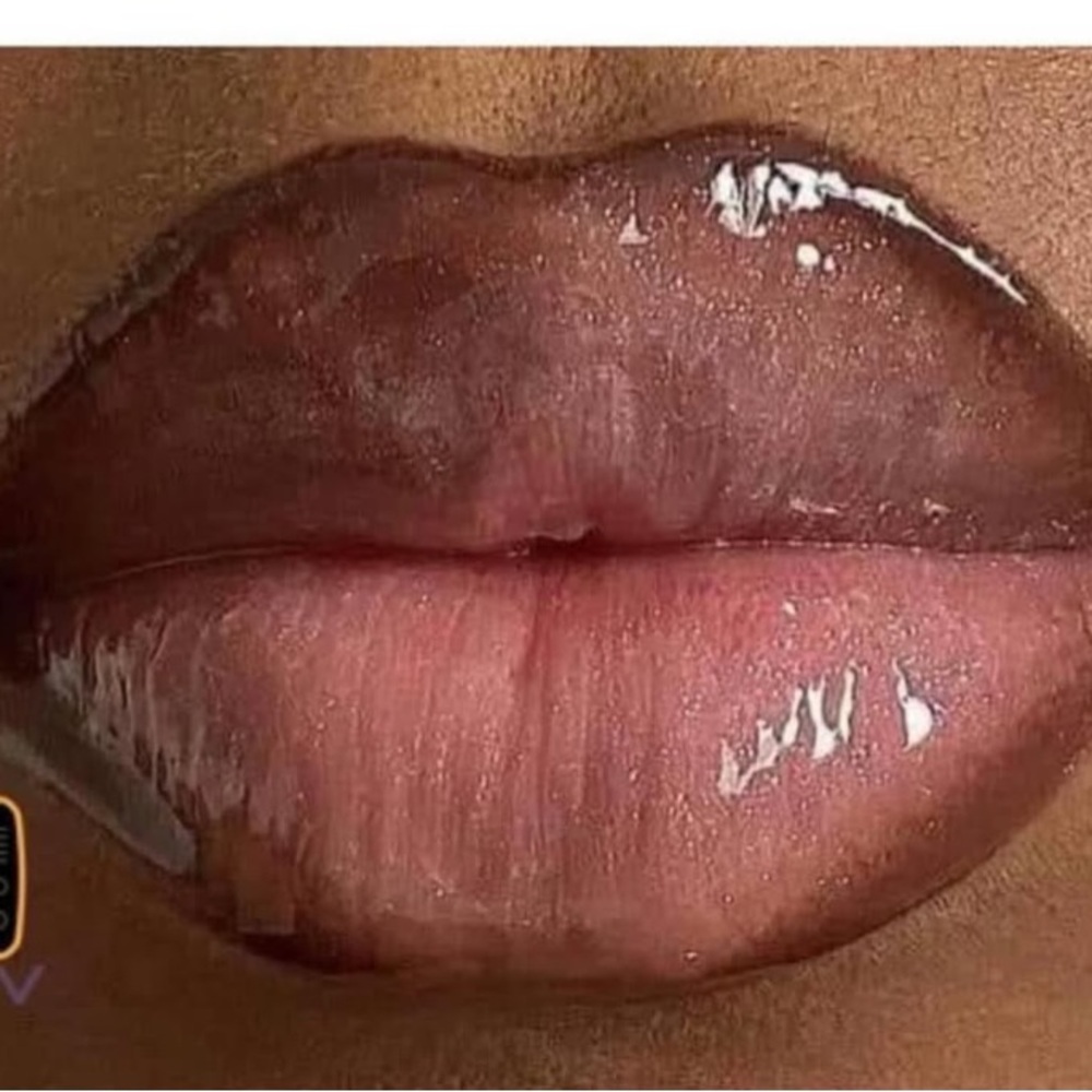 MAC High-Shine Lip Glass